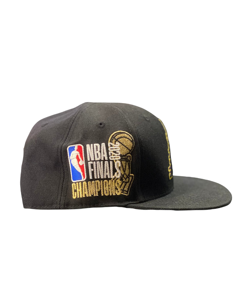 PRO STANDARD LAKERS FINALS CHAMPIONS HAT