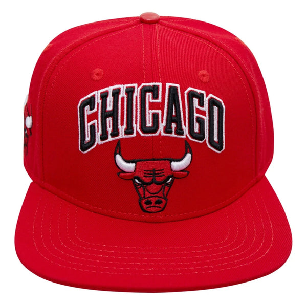 PRO STANDARD BULLS HAT (RED)